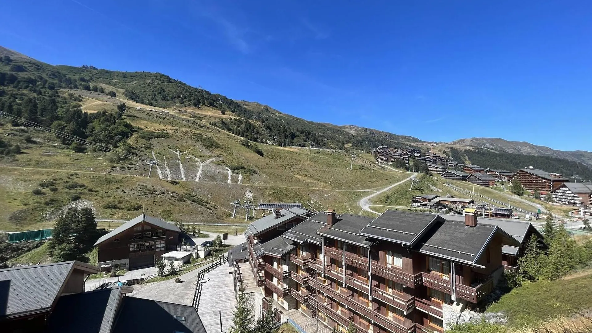 Appartement Familial 5 Pers A Meribel, Proche Pistes - Fr-1-355-239 Les Allues 0*,  France
